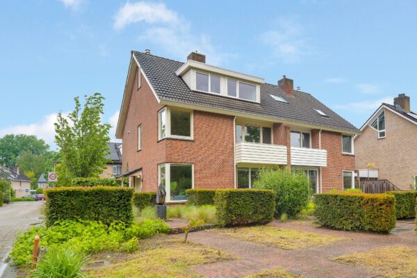 Nijverdal – Rossinistraat 131
