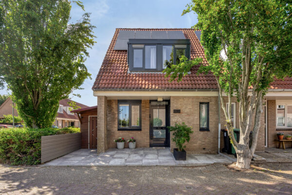 Sassenheim – Berline 17