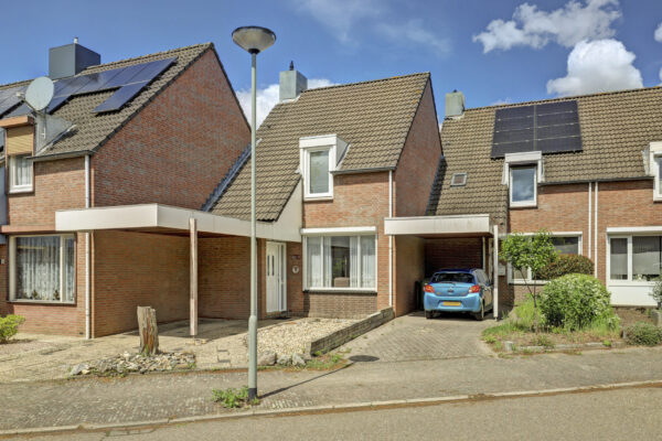 Sint OdiliËnberg – Eikenlaan 6