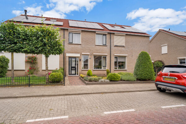 Nijverdal – Kruidenlaan 162
