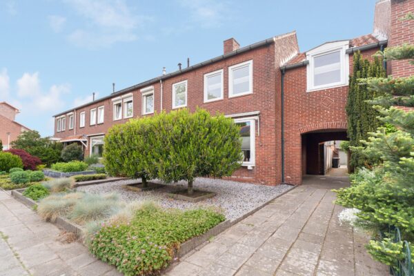 Nijverdal – Zonnebloemstraat 38